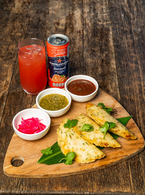 Empanadas de cochinita pibil